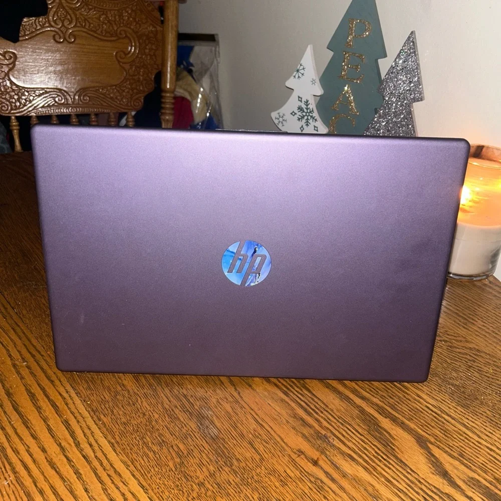 HP Laptop with Artistic lavender and gold Design